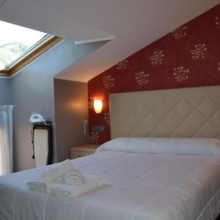 Apartamentos Spa Cueto Cangas de Onis Bagian luar foto