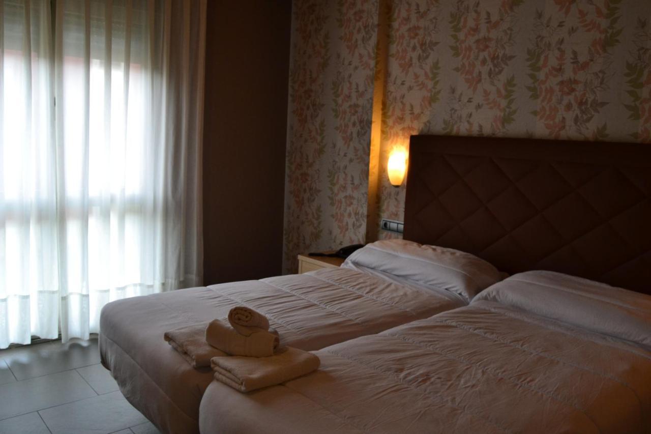 Apartamentos Spa Cueto Cangas de Onis Bagian luar foto