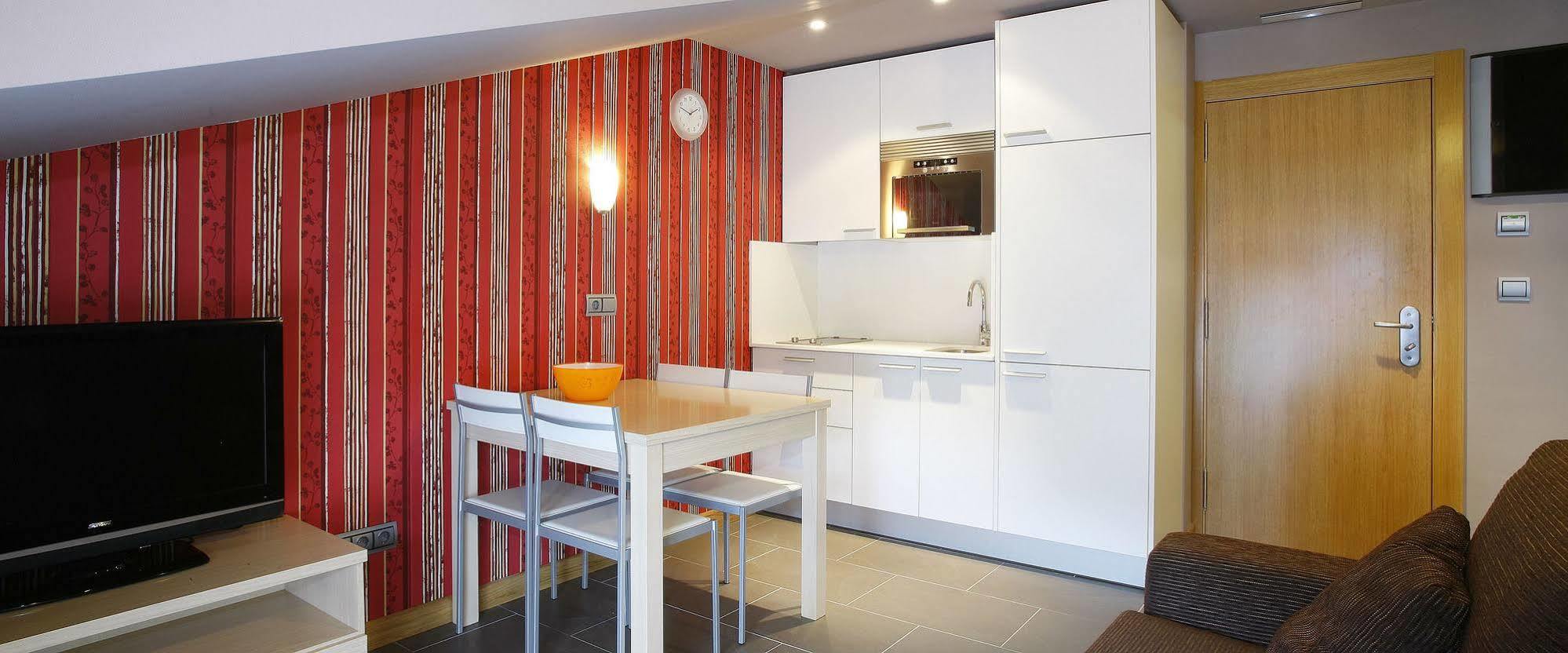 Apartamentos Spa Cueto Cangas de Onis Bagian luar foto