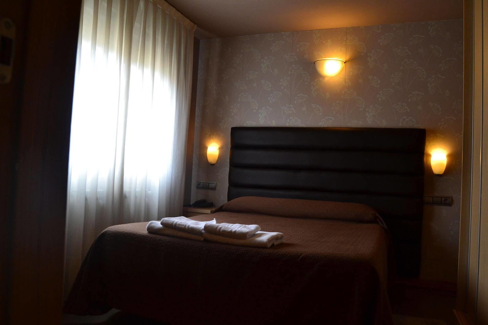 Apartamentos Spa Cueto Cangas de Onis Bagian luar foto