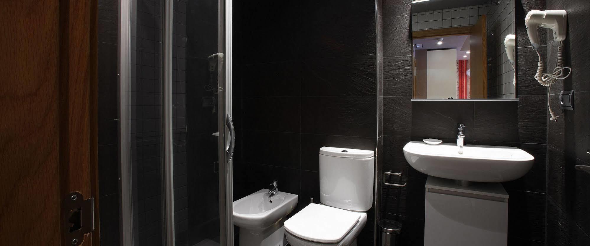 Apartamentos Spa Cueto Cangas de Onis Bagian luar foto